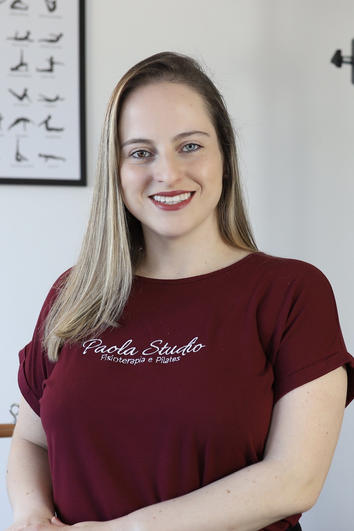 Israella Paola Gamba Possamai, proprietária e fisioterapeuta do Paola Studio
